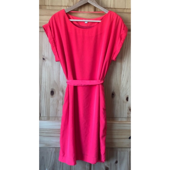 GAP Dresses & Skirts - Gap neon rolled cap sleeve midi dress size M